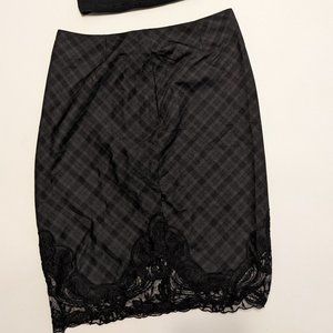 Cutest set: black top and a pencil skirt!